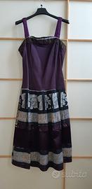 Abito Rinascimento viola gonna ampia