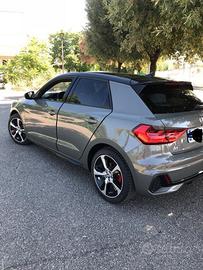 Audi A1 Sportback S line Edition 35 TFSI 150 CV.