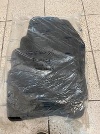 Tappetini originali linea accessori perFiat 500X