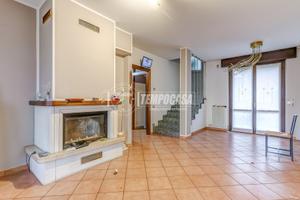 VILLETTA QUADRILOCALE !!