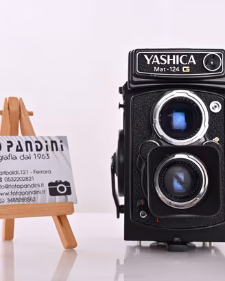 Yashica MAT-124 G