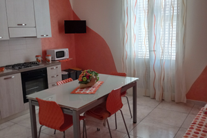 Bilocale in centro a 50 MT dalla spiaggia