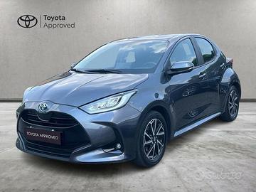 Toyota Yaris Hybrid Trend MY22