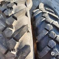 Coppia pneumatici usati 10.5 18 mitas