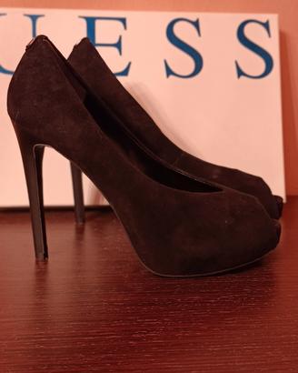 décolleté nero Guess