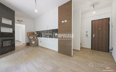 3 LOCALI RISTRUTTURATO ZONA BARCA | VIA TORRICEL
