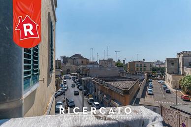 Appartamento di 210 m² con più di 5 locali a Lecce