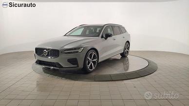 VOLVO V60 B4 Mild Hybrid (D) Automatico Plus Dark 