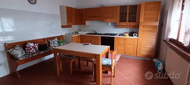 Cucina intera + arredamenti