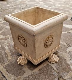 Vasi in cotto Fiorentino decapato