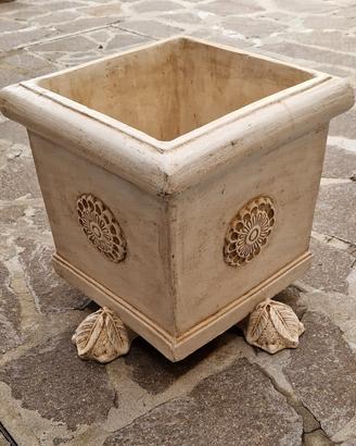 Vasi in cotto Fiorentino decapato