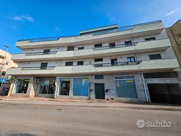 Grottaglie- 4 vani e accessori