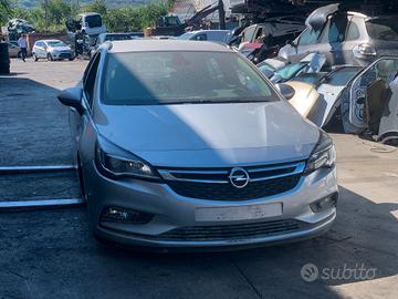 OPEL ASTRA K 1.6D - ANNO 2019 - PER RICAMBI