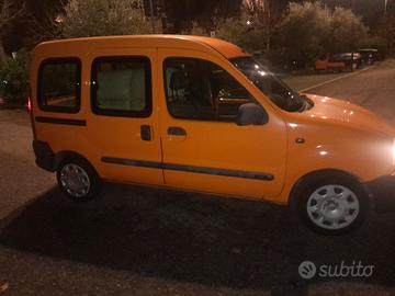 Renault kangoo benz