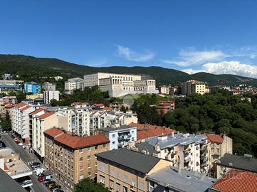 3 LOCALI A TRIESTE