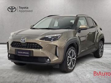 Toyota Yaris Cross 1.5h Lounge fwd 116cv e-cvt