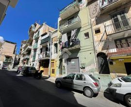 2 LOCALI A PALERMO