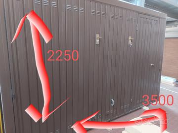 basculante motorizzata con portina pedonale 