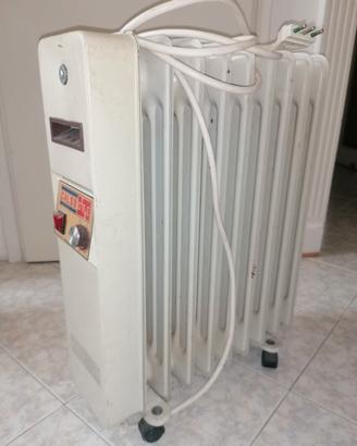Radiatore elettrico, olio, ventilato