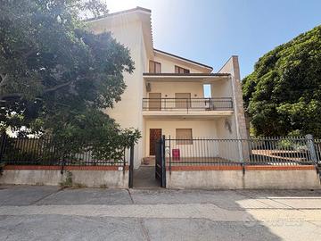 Villacidro Villa libera su Quattro Lati