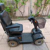 Scooter elettrico per disabili