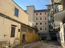 2-locali-a-napoli