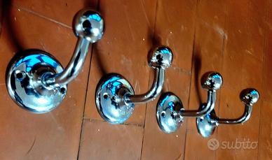 4 Pregiati Ganci Appendiabiti in OTTONE cromato