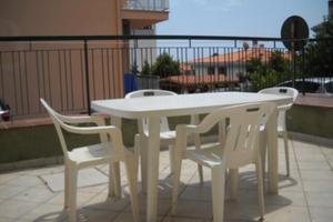 Appartamento con veranda a 80m dalla spiaggia