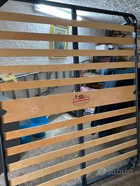 Rete con doghe in legno