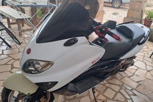 SCOOTER TMAX