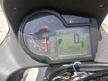 Aprilia Pegaso Strada