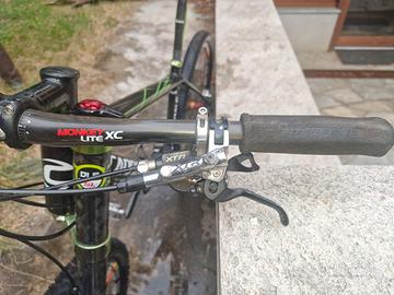 Cannondale Flash Hi-MOD 1 Carbon 26” – Lefty