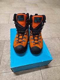 Scarpone da Alpinismo / Trekking Ribelle Hd Scarpa