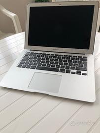 Apple MacBook Air 13" Early 2014