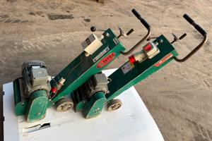 M166 - Spogliarellista elettrico 380 V