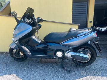 Yamaha T Max