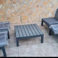 Set divanetto per esterno