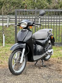 Aprilia Scarabeo 50 4T