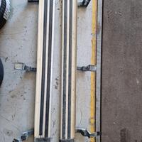 Pedane laterali per Toyota Rav 4