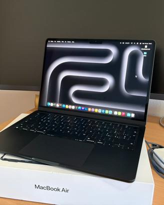 MacBook Air M2 2022