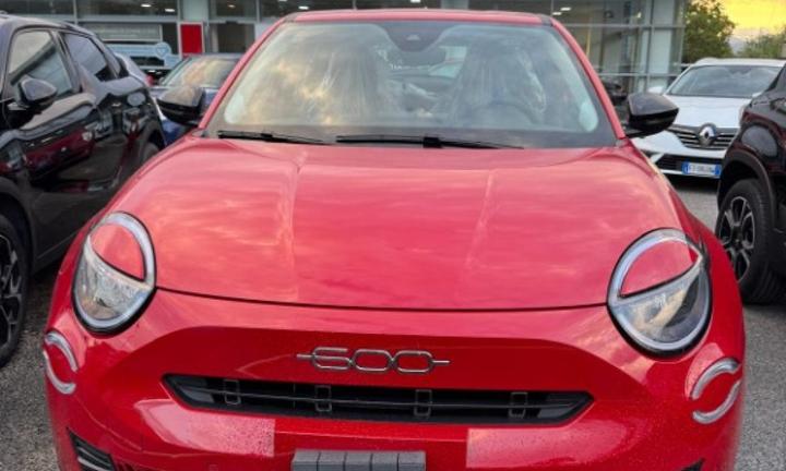 FIAT 600 Hybrid 110 CV DCT MHEV Icon