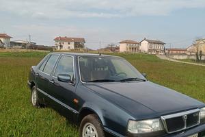 Lancia Thema 16v