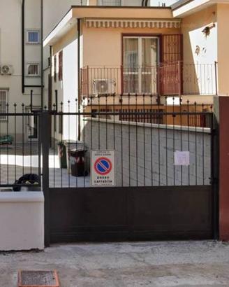 Box / Garage di 13 m² a Sesto San Giovanni