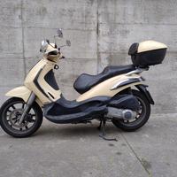 Piaggio Beverly 250ie Tourer