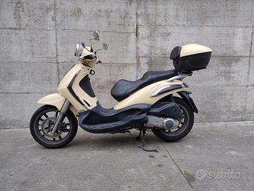 Piaggio Beverly 250ie Tourer