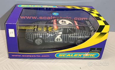 slot car 1:32 scalextric Maserati gt 