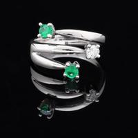 ANELLO TRILOGY SPECIAL ORO 18KT DIAMANTI SMERALDI