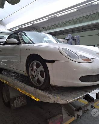 Porsche Boxster 2001 NO MOTORE Demolita - Ricambi