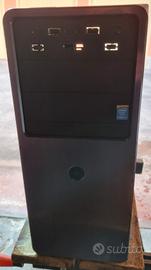 case desktop per assemblaggio PC