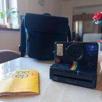 polaroid One step+